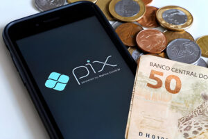 Bedesco Contabilidade | Fiscalização do Pix e Cartão: Como Evitar Alertas na Receita Federal